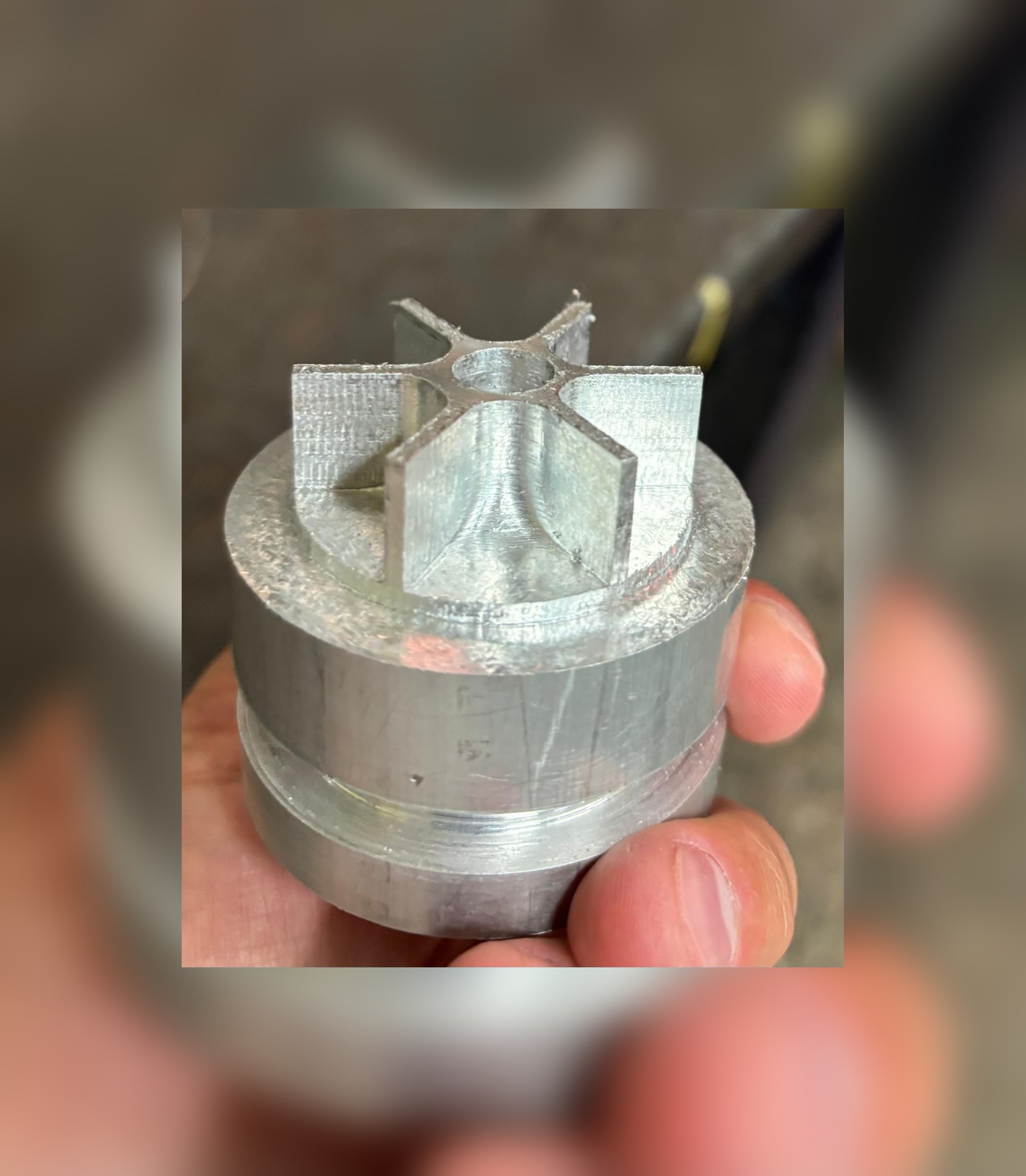 Pieza mecanizada a partir de modelado 3D en TAEX